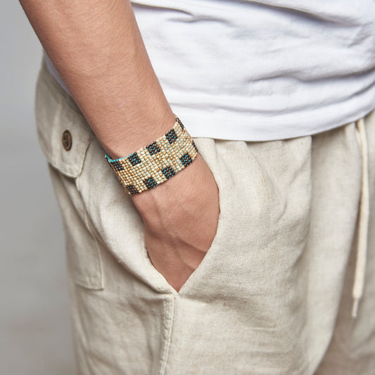 Pulseira Ajustável de Sementes Povo Indígena Krahô