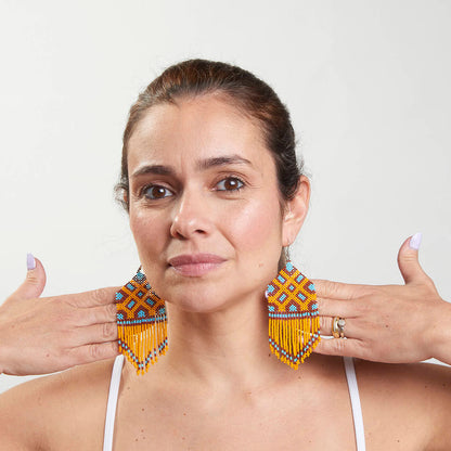 Brinco Artesanal de Miçanga Povo Kayapó