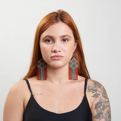 Brinco Artesanal de Miçanga Povo Kayapó