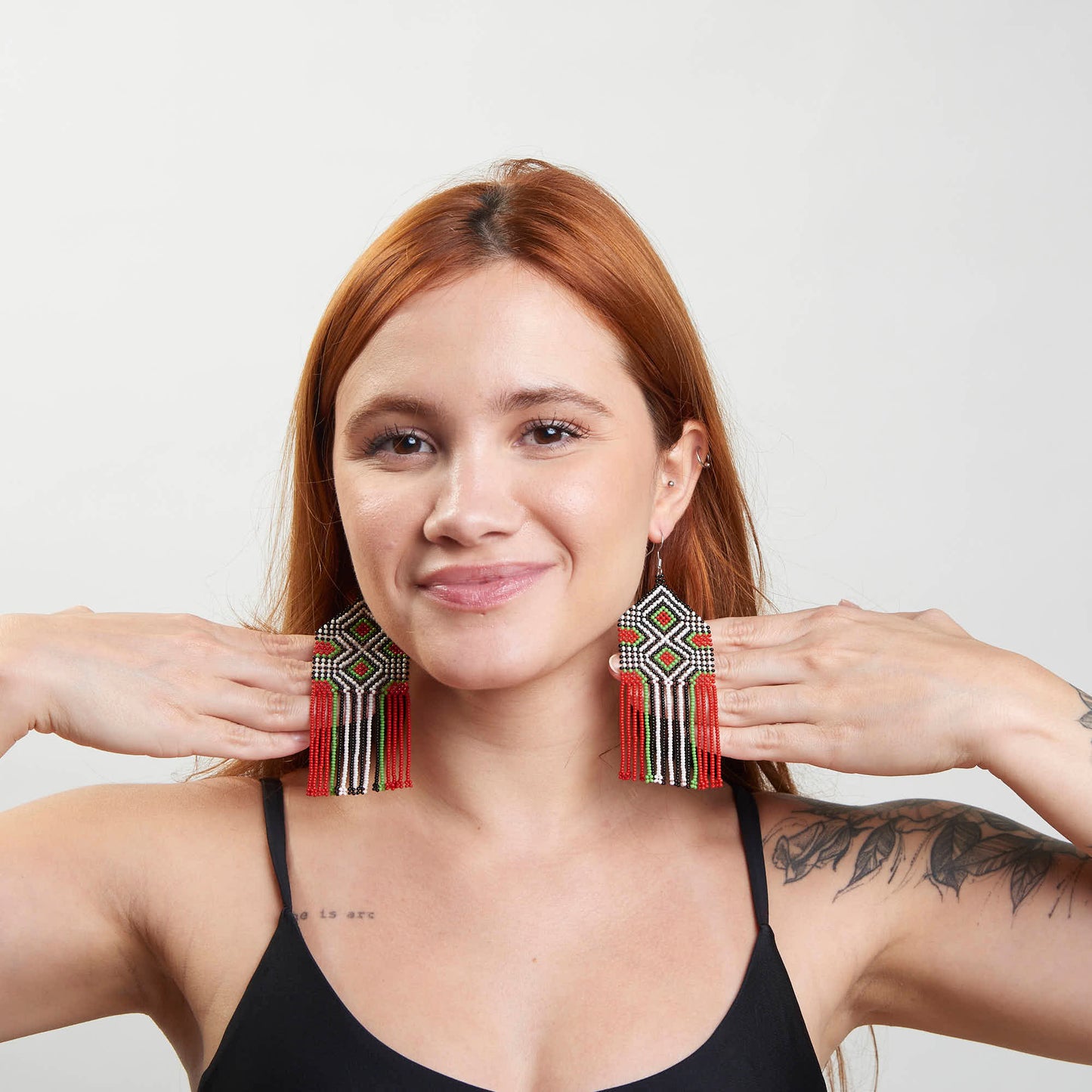 Brinco Artesanal de Miçanga Povo Kayapó