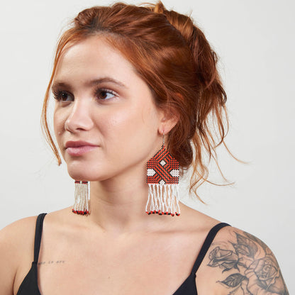 Brinco Artesanal de Miçanga Povo Kayapó