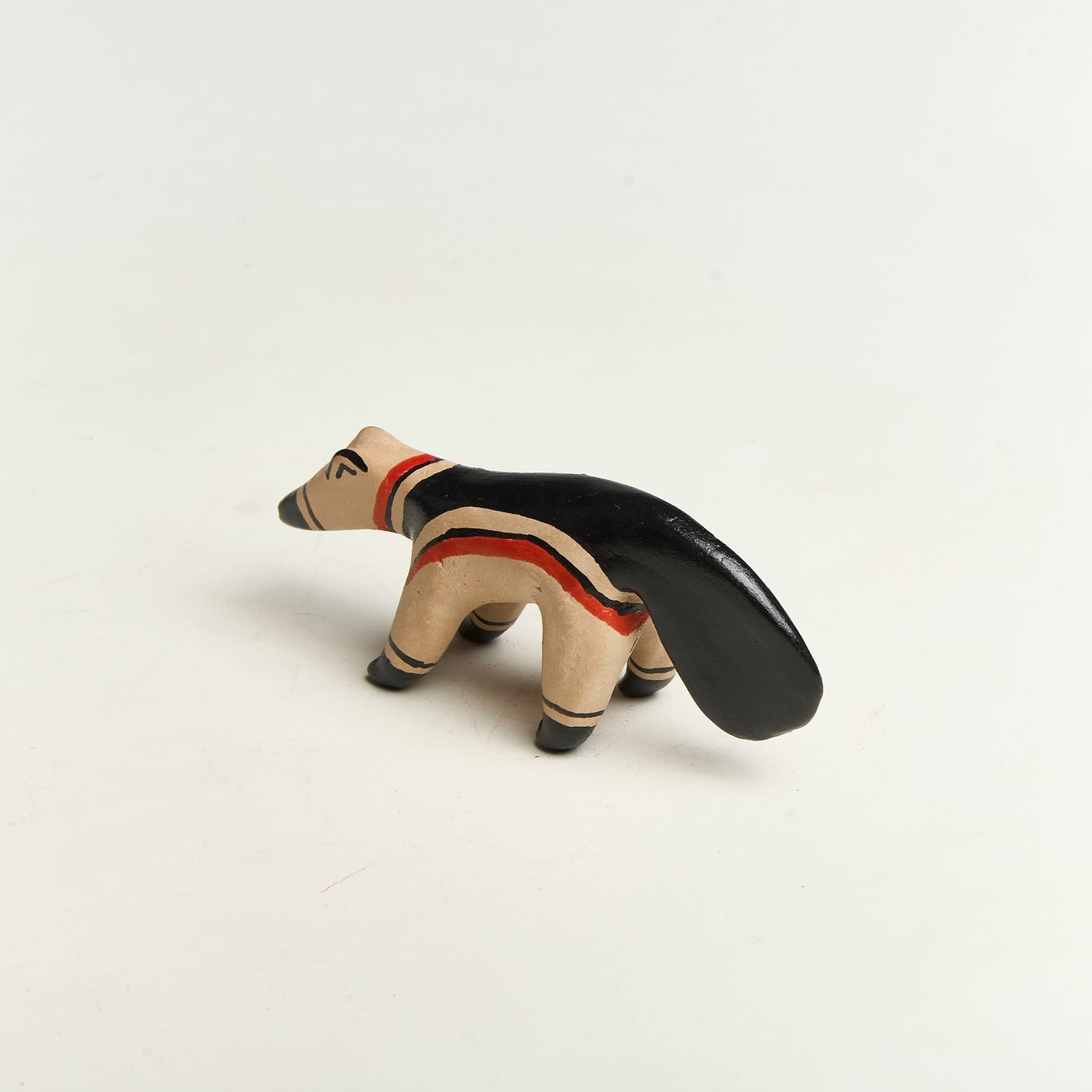 Bicho de cerâmica Povo Karajá