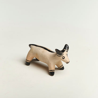 Bicho de cerâmica Povo Karajá