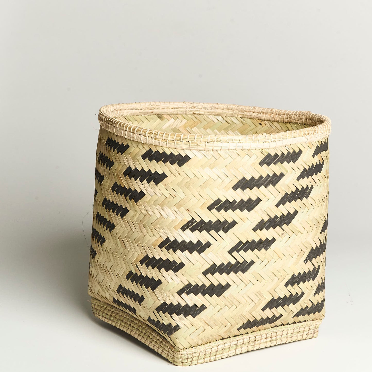 Cesto Fibra de Buriti Povo Kanela