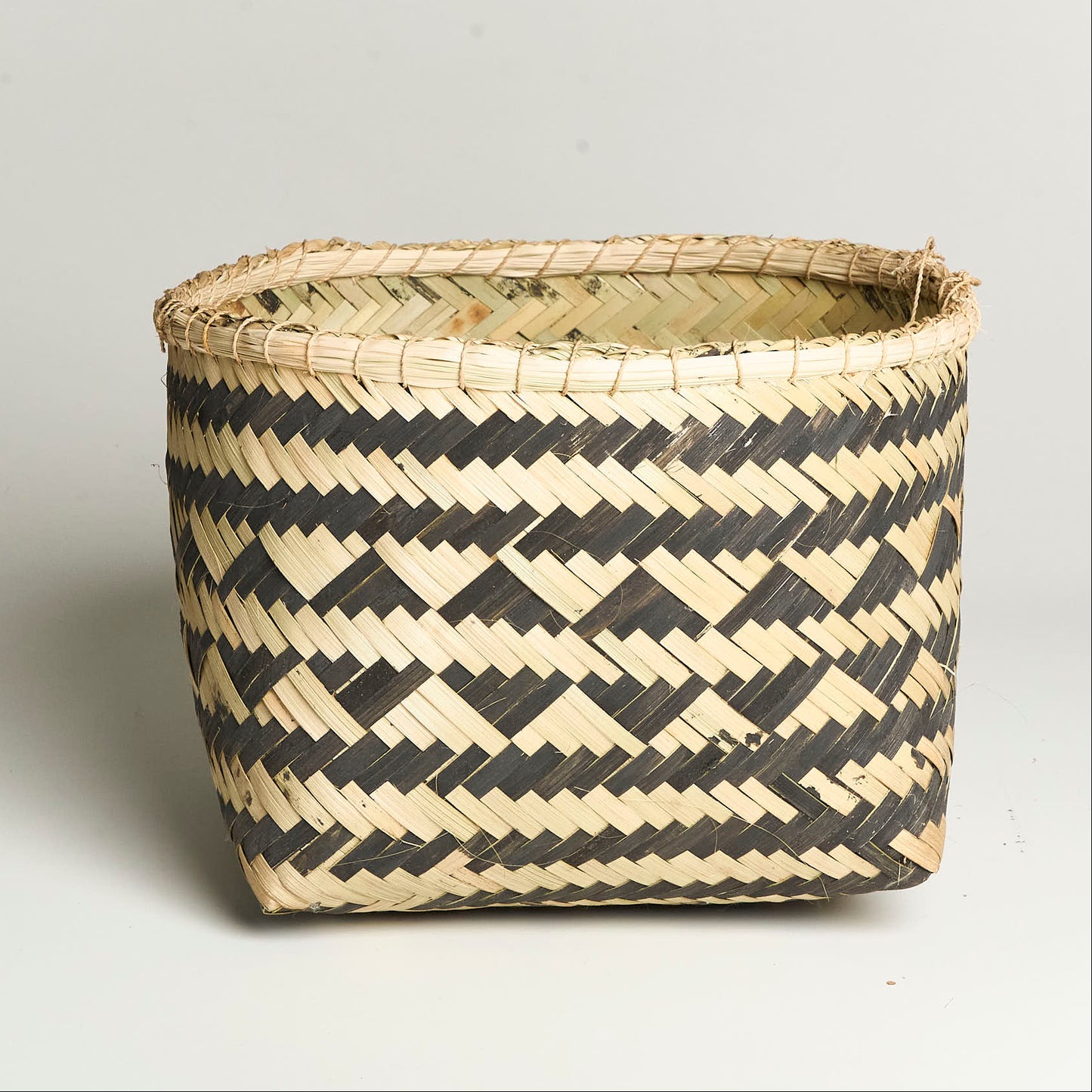 Cesto Fibra de Buriti Povo Kanela