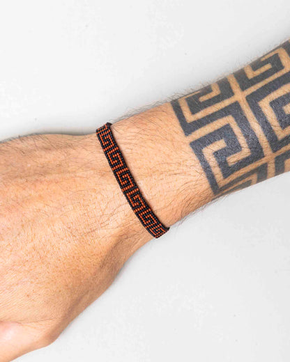 Pulseira Indígena de Miçanga Preta e Marrom Ajustável Povo Wai-Wai