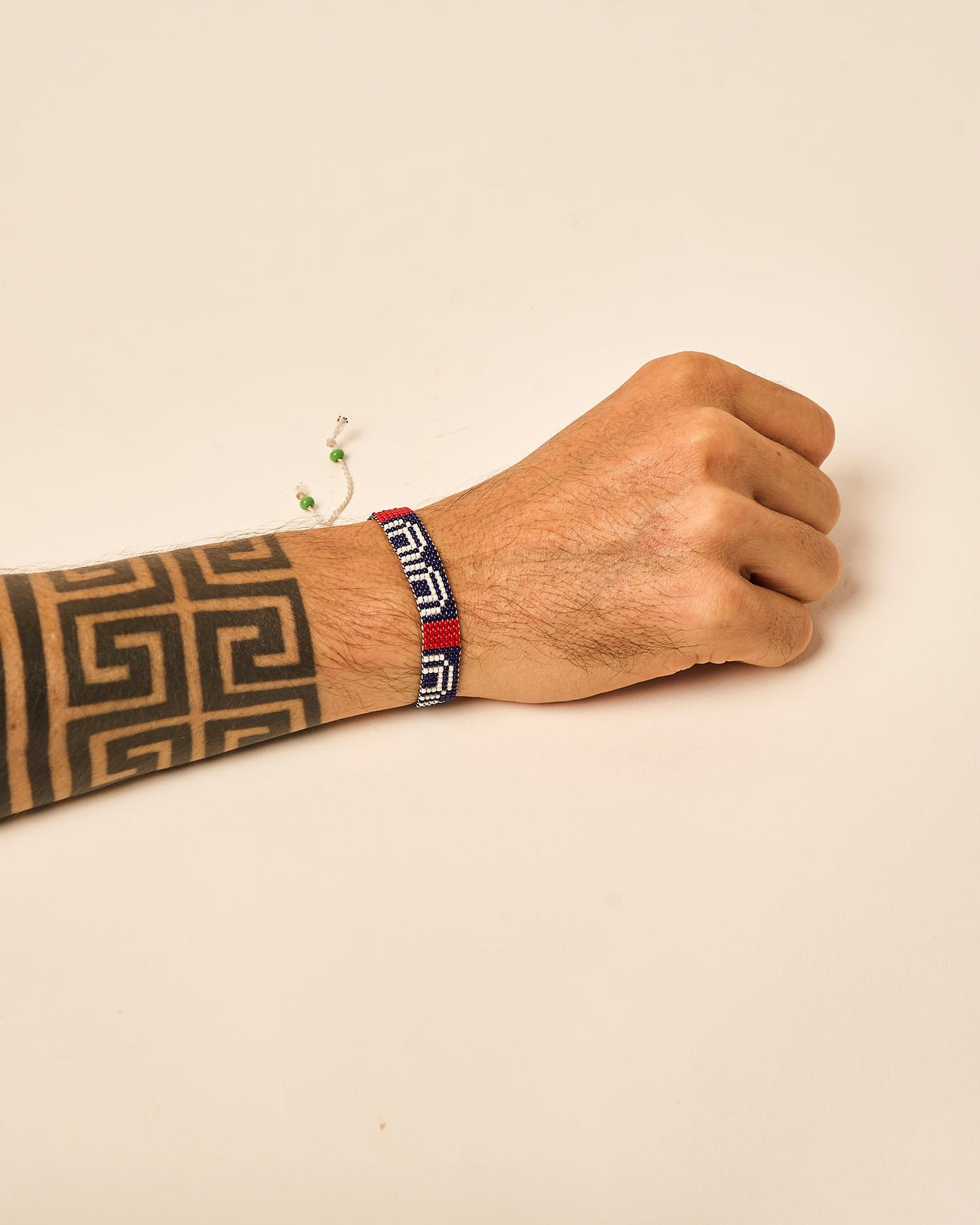 Pulseira de Miçanga Ajustável Povo Waura