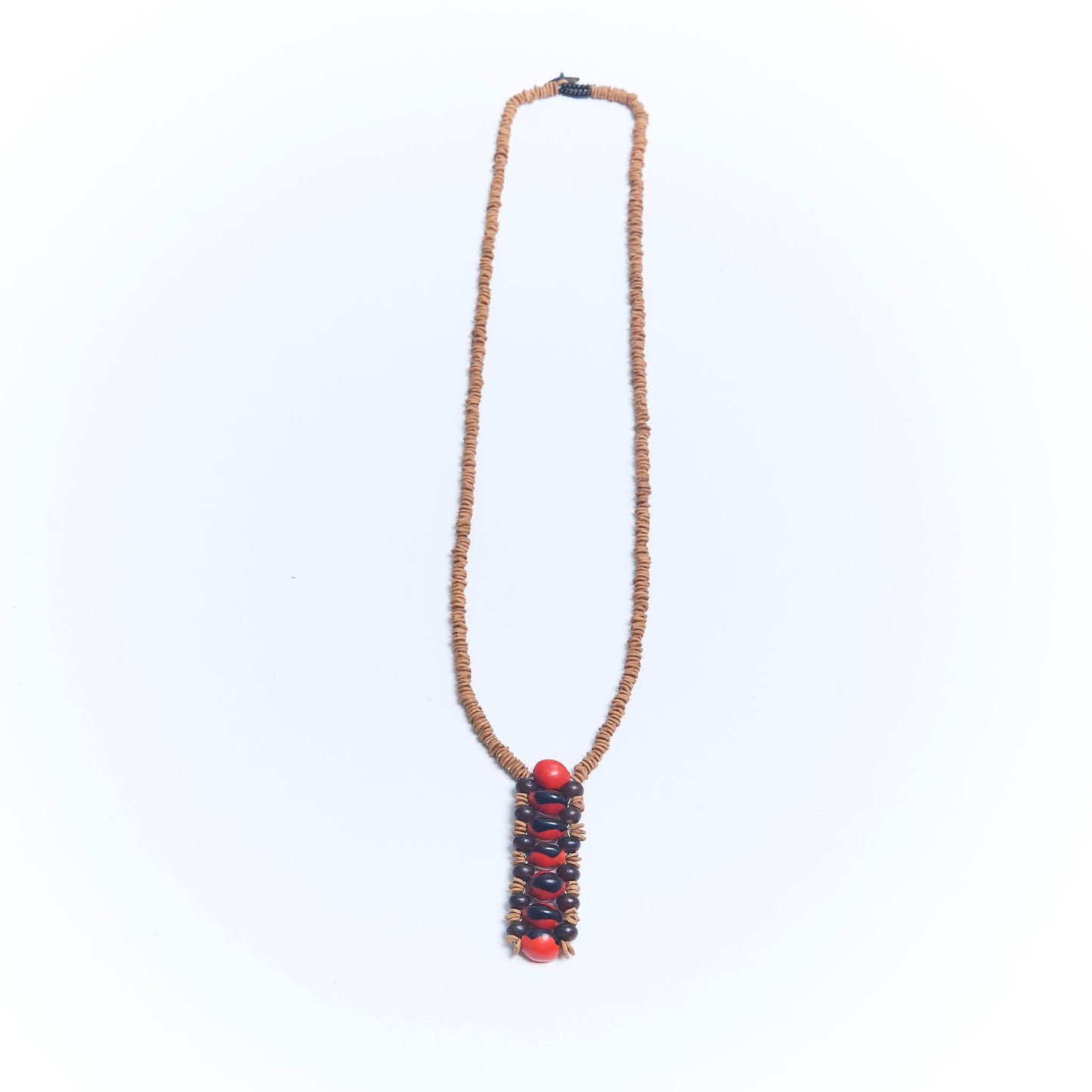 Colar Indígena de Sementes Povo Apiaká