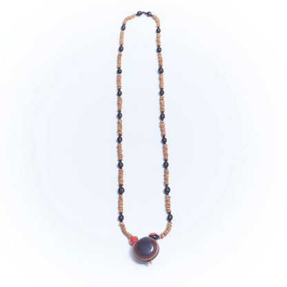 Colar Indígena de Sementes Povo Apiaká