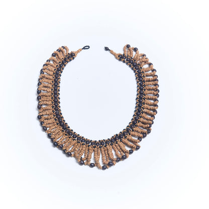 Colar Indígena de Sementes Povo Apiaká