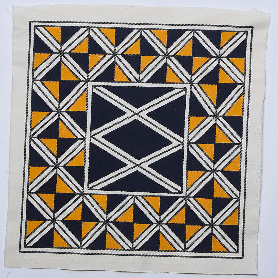 Grafismo em Tela Kuikuro