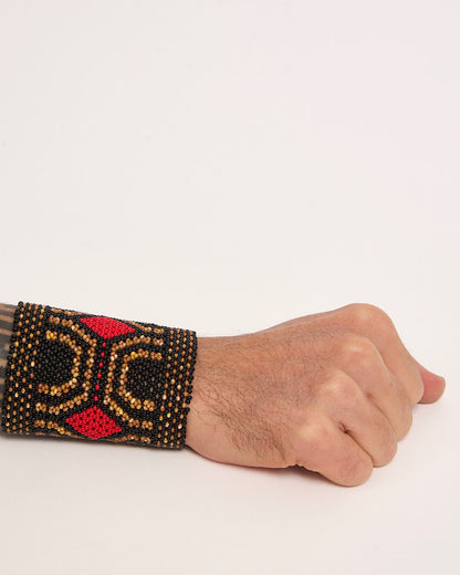 Pulseira de Miçanga Preta Marrom e Vermelho fio Elástico Povo Kamayurá