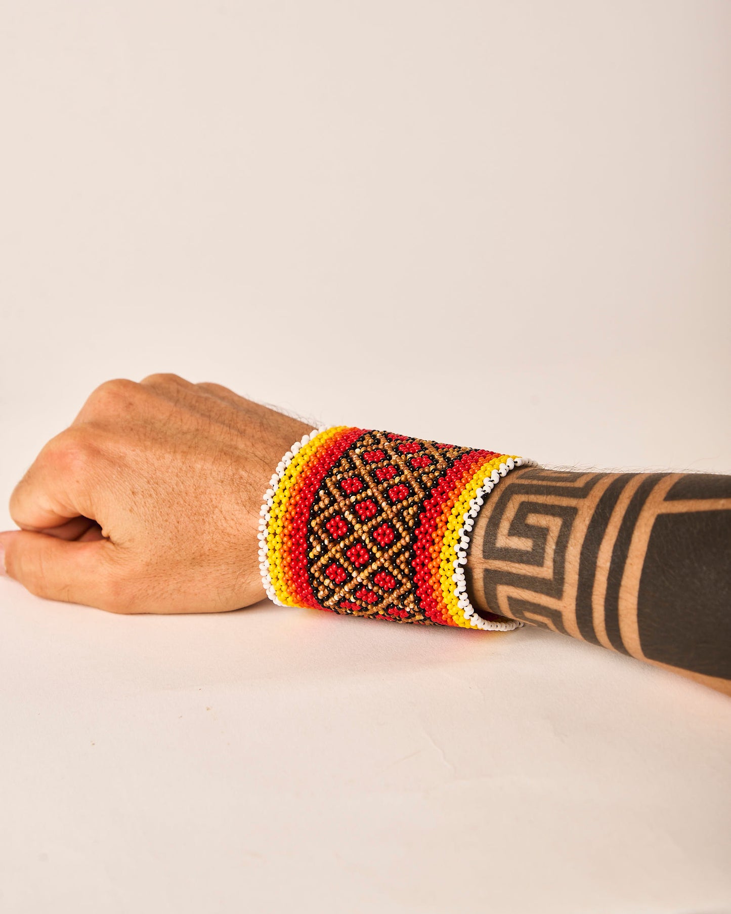 Pulseira de Miçanga fio Elástico Povo Kamayurá
