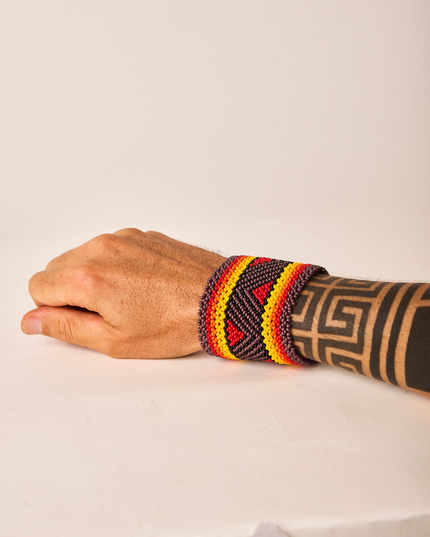 Pulseira de Miçanga fio Elástico Povo Kamayurá
