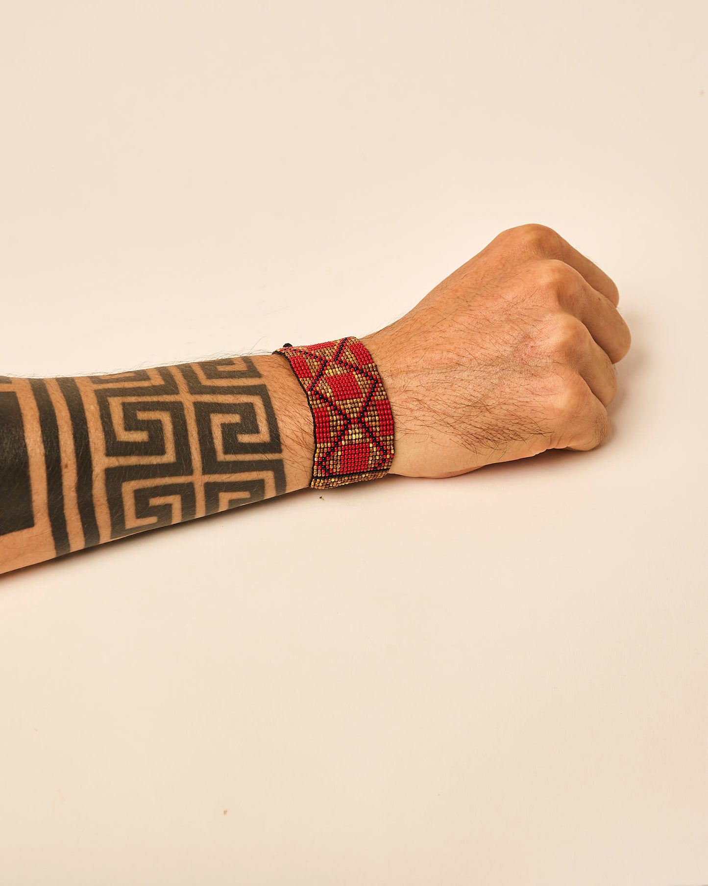 Pulseira de Miçangas Ajustável Povo Guajajara