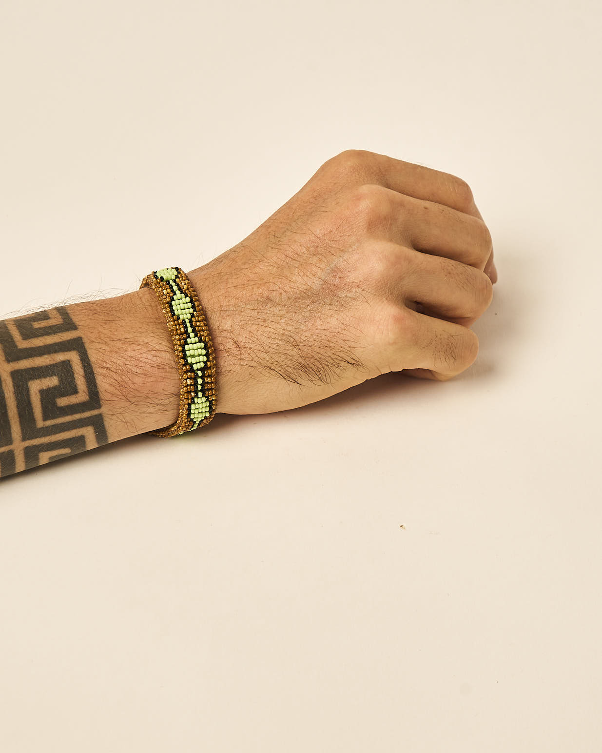 Pulseira Indígena Fio Elástico de Miçanga Kayapó