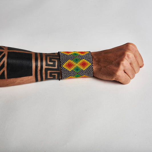 Pulseira de Miçanga e Nylon Povo Kanela