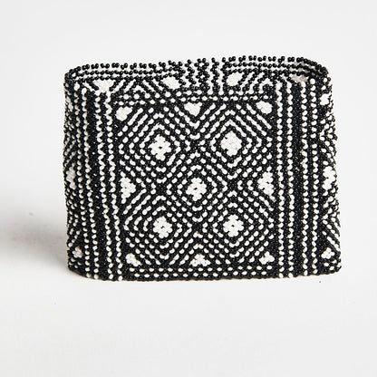 Pulseira de Miçanga Preta e Branca Kayapó
