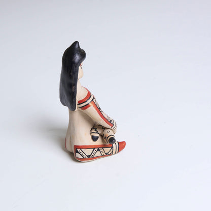 Boneca de cerâmica Ritxoko Povo Karajá