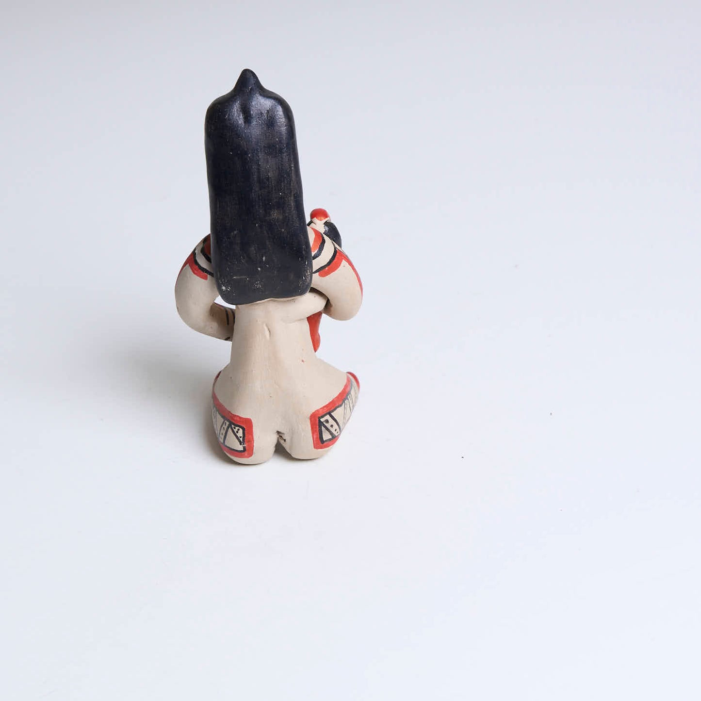 Boneca de cerâmica Ritxoko Povo Karajá