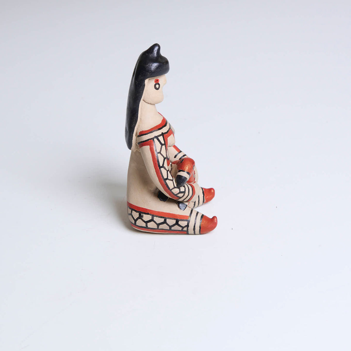 Boneca de cerâmica Ritxoko Povo Karajá