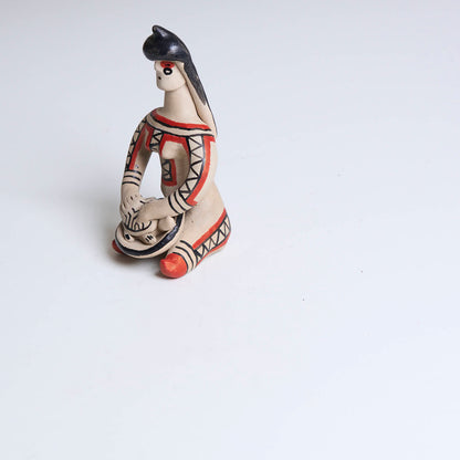 Boneca de cerâmica Ritxoko Povo Karajá